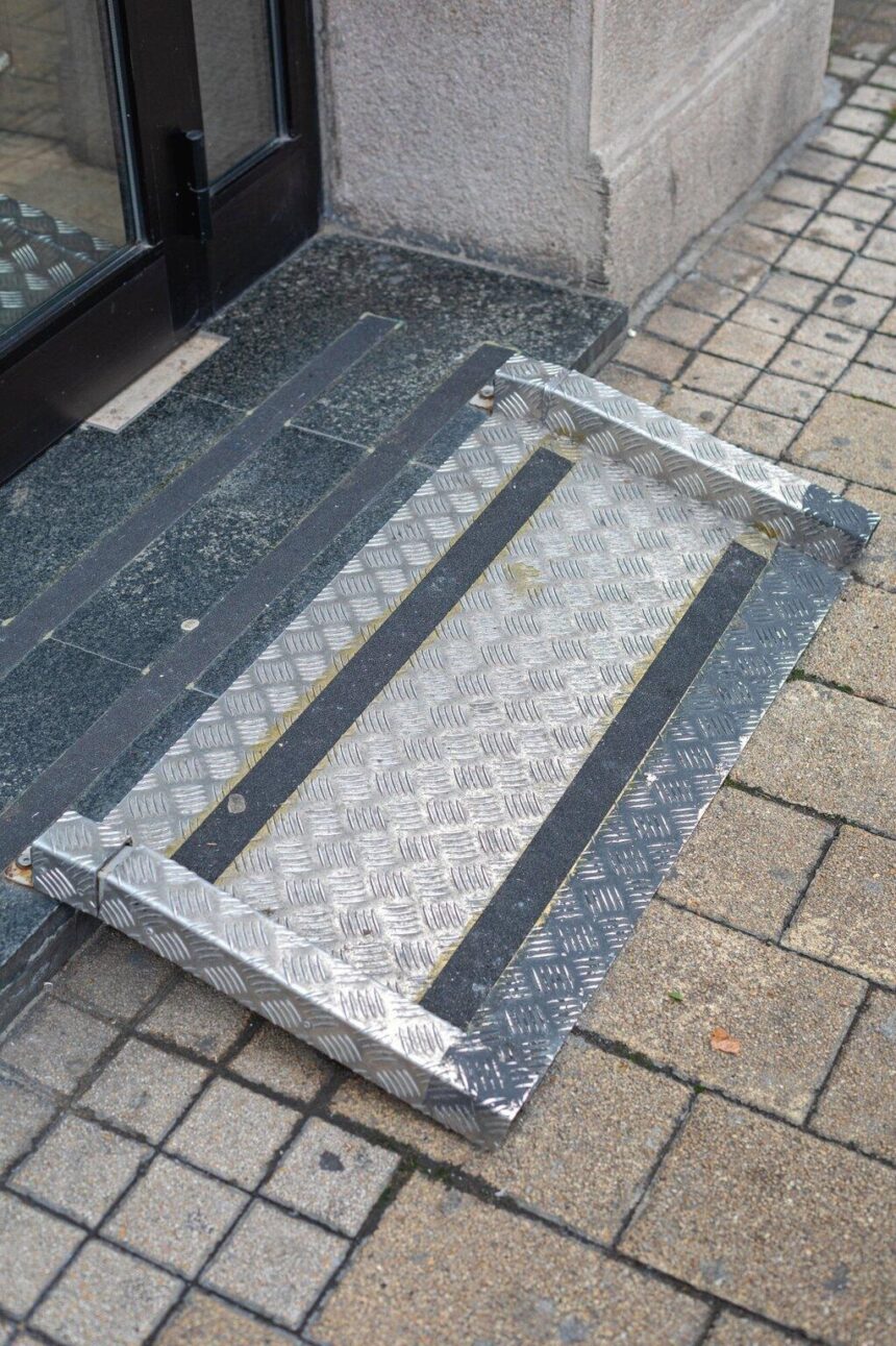 A Complete Guide to Container Ramp Types and Quality Standards