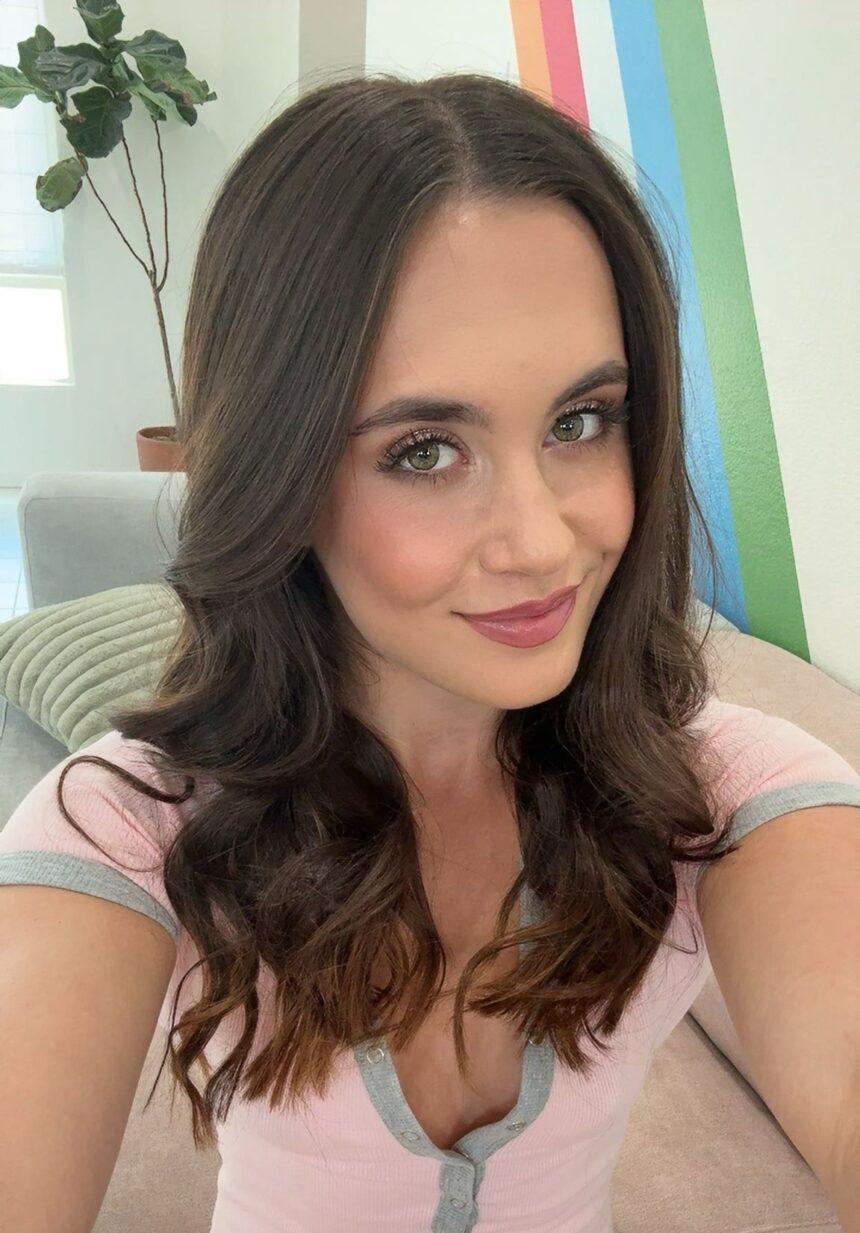Daisy Phoenix videos