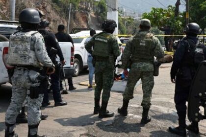 Mexico transfers 26 cartel members to United States under pressure from Trump