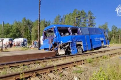 Bus Collides in Russia