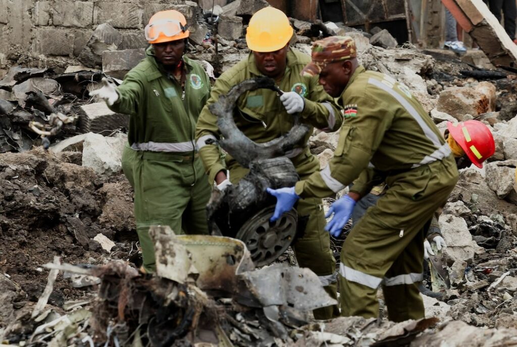 Six killed in Kenya Plane Crash