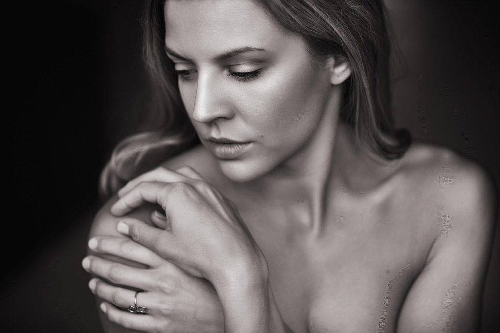Essential Habits That Support Long-Lasting Healthy Skin