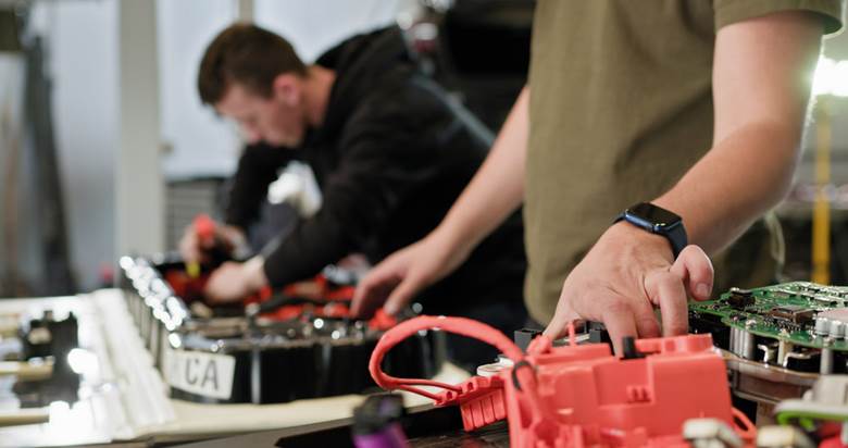 Key Features to Look for in a Lithium Battery Storage Container
